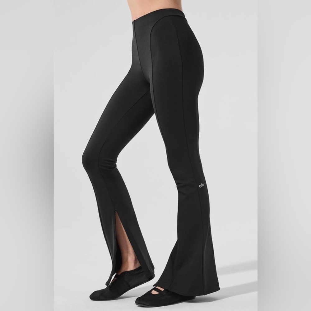 ALO Yoga High-Waist Zip It Flare Leggings Ankle Slit
